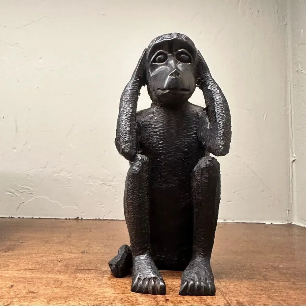 Vintage | Hand Carved ebony wood “HEAR NO EVIL” monkey wooden statue 6.5” - Picture 5 of 11